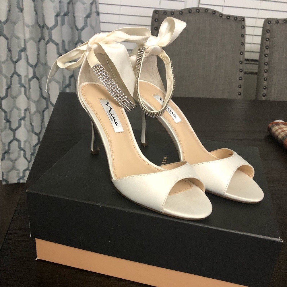 Bridal shoes
